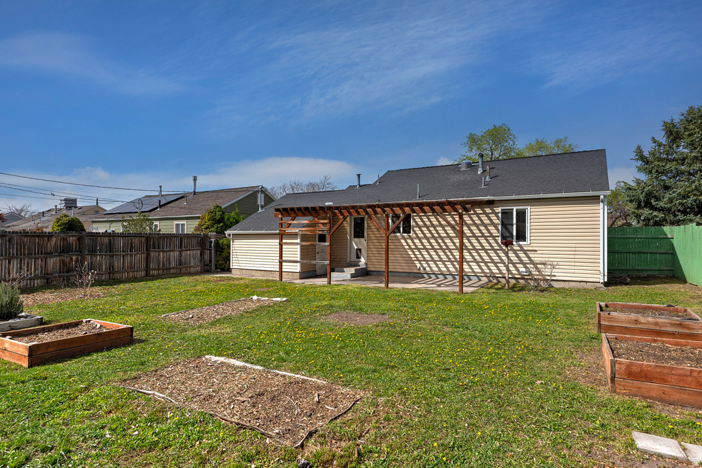 442 E BURTON AVE Salt Lake City, UT 84115