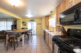 1250 N LEWIS PEAK DR Ogden, UT 84404