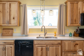 1250 N LEWIS PEAK DR Ogden, UT 84404