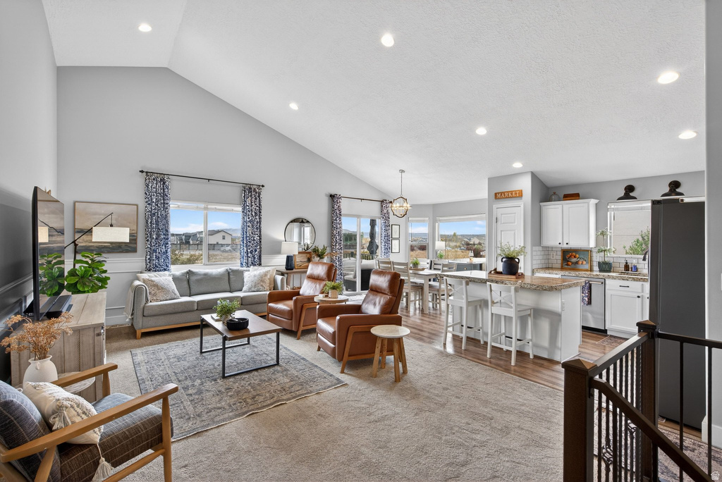 2257 W 2120 N Lehi, UT 84043