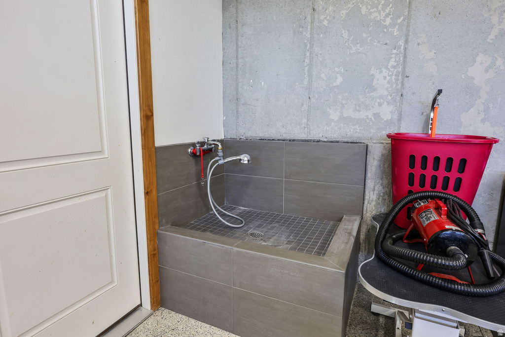 2252 E LAUREN LN Liberty, UT 84310