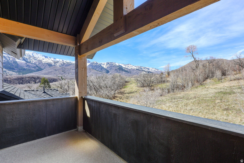 2252 E LAUREN LN Liberty, UT 84310