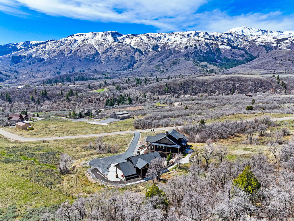 2252 E LAUREN LN Liberty, UT 84310