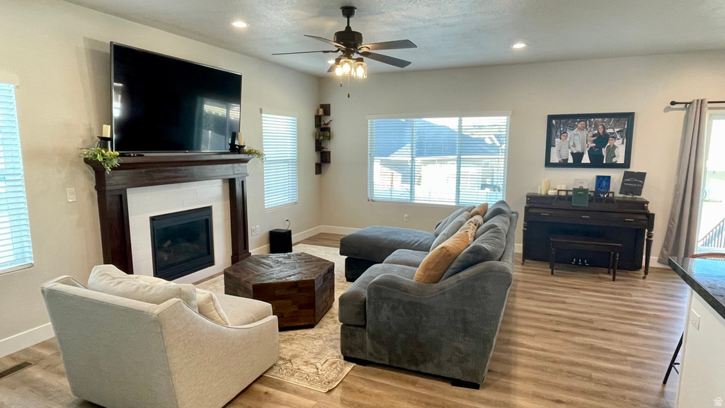 582 E PETERSEN PKWY South Weber, UT 84405