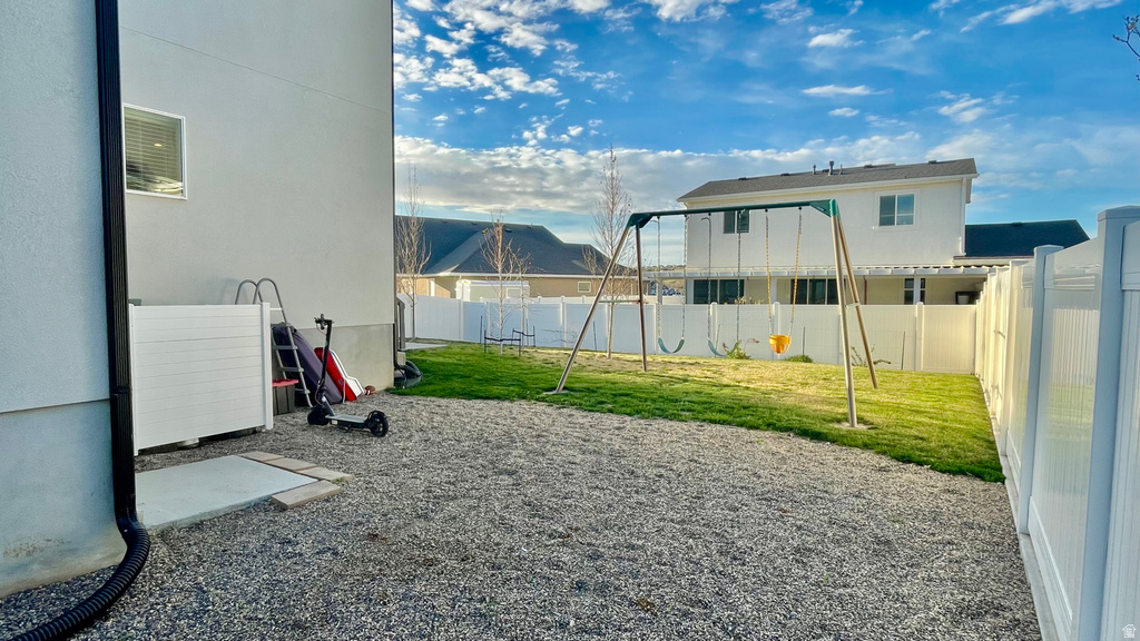 582 E PETERSEN PKWY South Weber, UT 84405