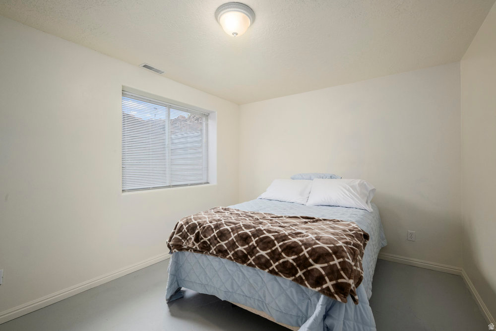 4851 E LAKE CREEK RD Heber City, UT 84032