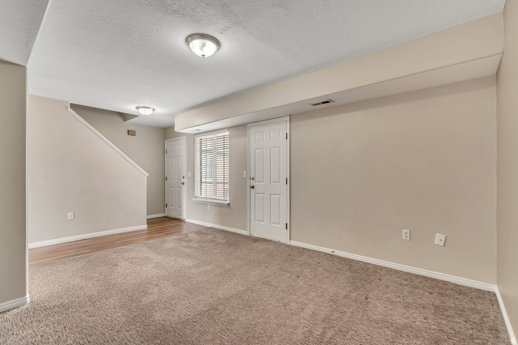 170 W 2525 N #15 Harrisville, UT 84414