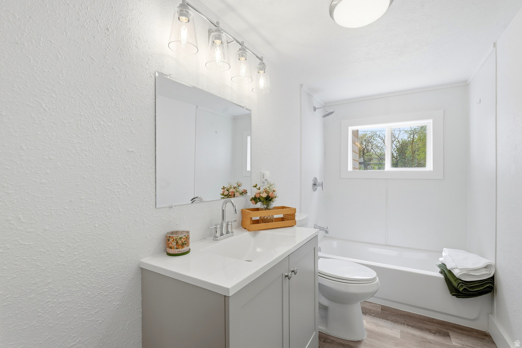 295 S MAIN ST Providence, UT 84332