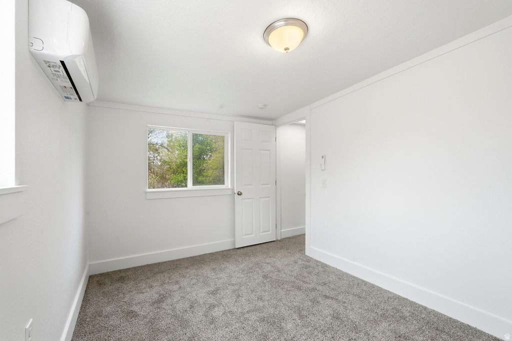 295 S MAIN ST Providence, UT 84332