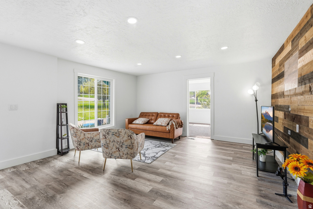 295 S MAIN ST Providence, UT 84332