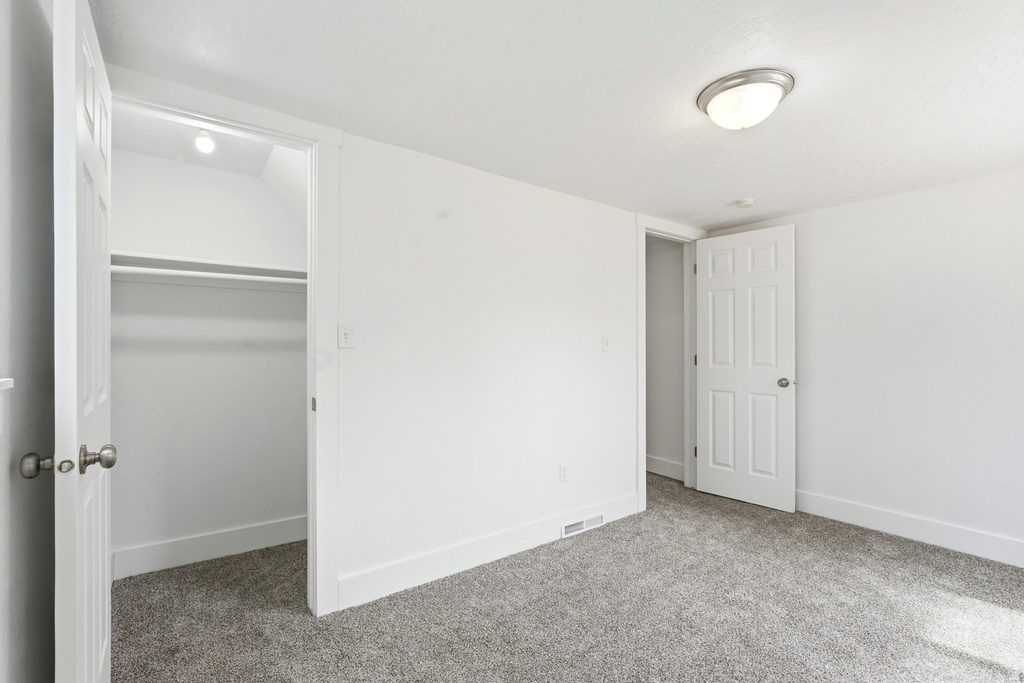 295 S MAIN ST Providence, UT 84332
