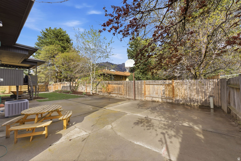 7145 S CAVALIER CIR Cottonwood Heights, UT 84121