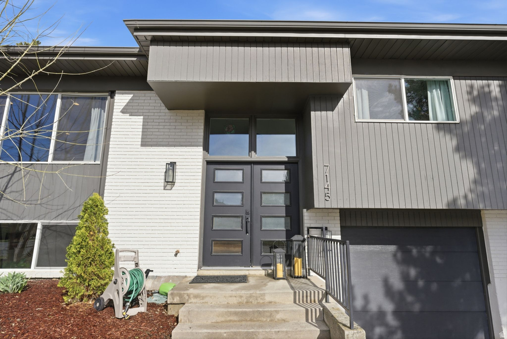 7145 S CAVALIER CIR Cottonwood Heights, UT 84121