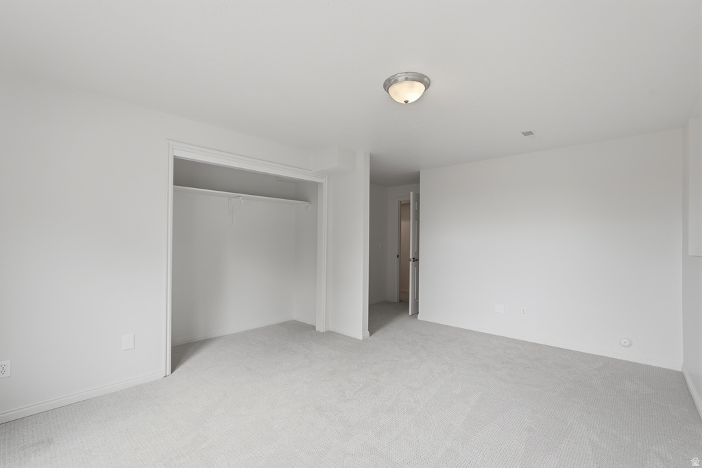 1893 N 100 E Centerville, UT 84014