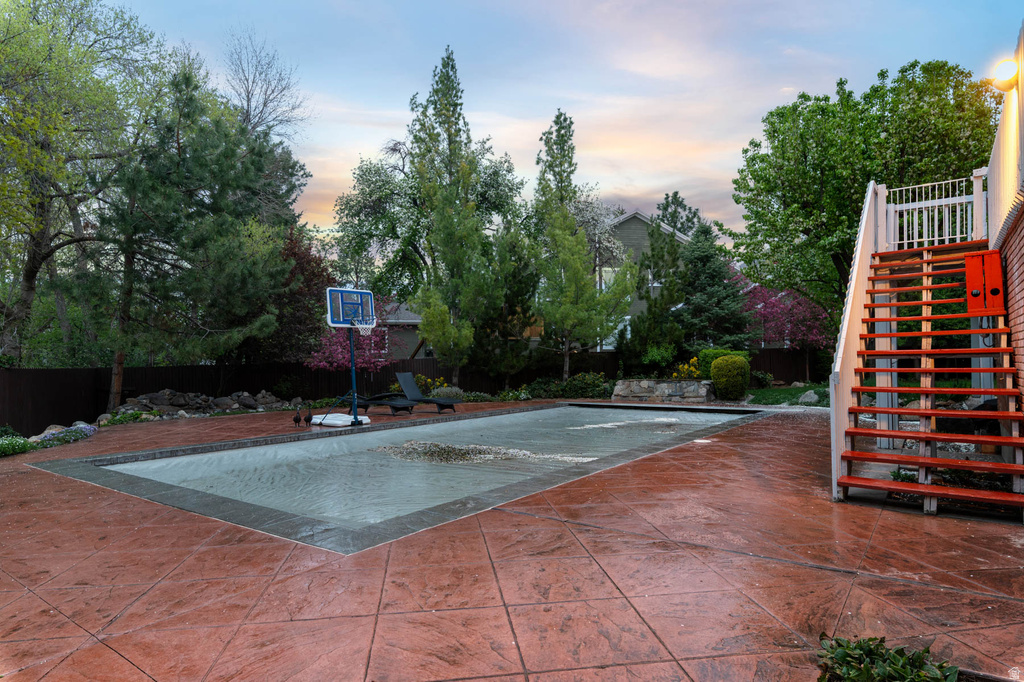 9618 S RUSKIN CIR Sandy, UT 84092