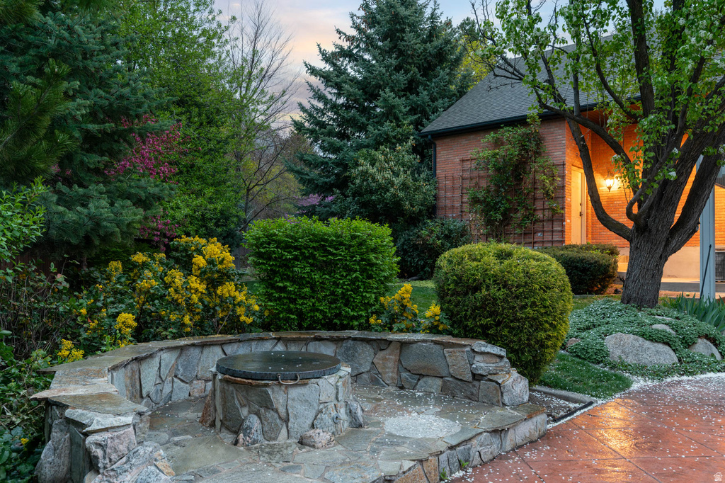 9618 S RUSKIN CIR Sandy, UT 84092