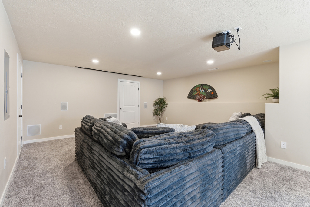 1497 W MEADOW GLEN DR Bluffdale, UT 84065