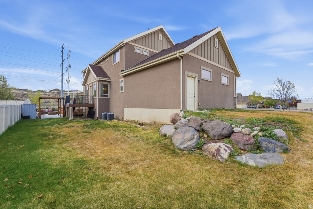 1497 W MEADOW GLEN DR Bluffdale, UT 84065