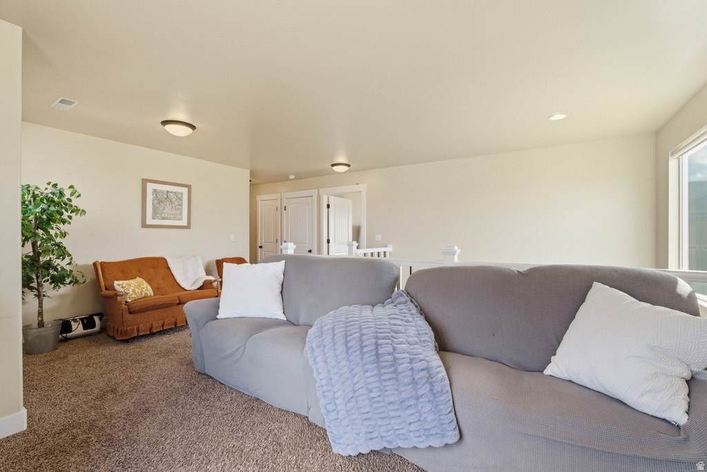 1497 W MEADOW GLEN DR Bluffdale, UT 84065