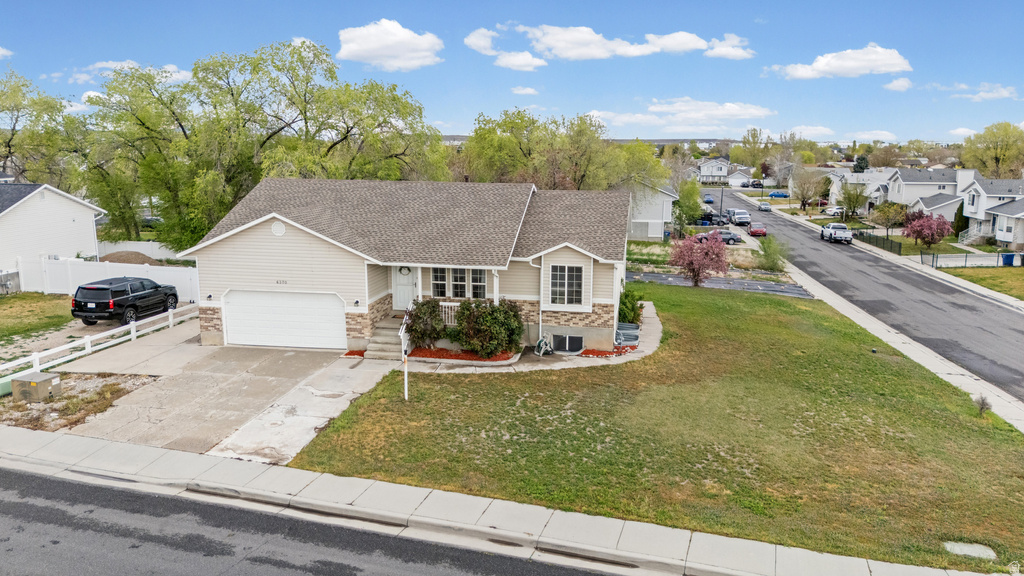 6370 W SETTLERS POINT DR West Valley City, UT 84128