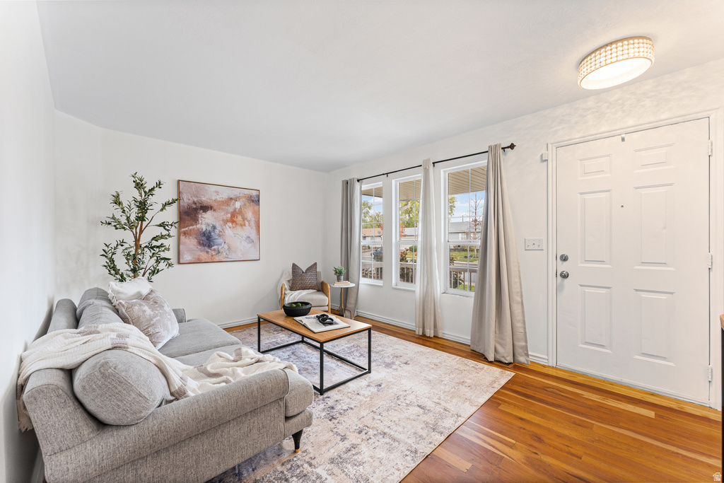 6370 W SETTLERS POINT DR West Valley City, UT 84128