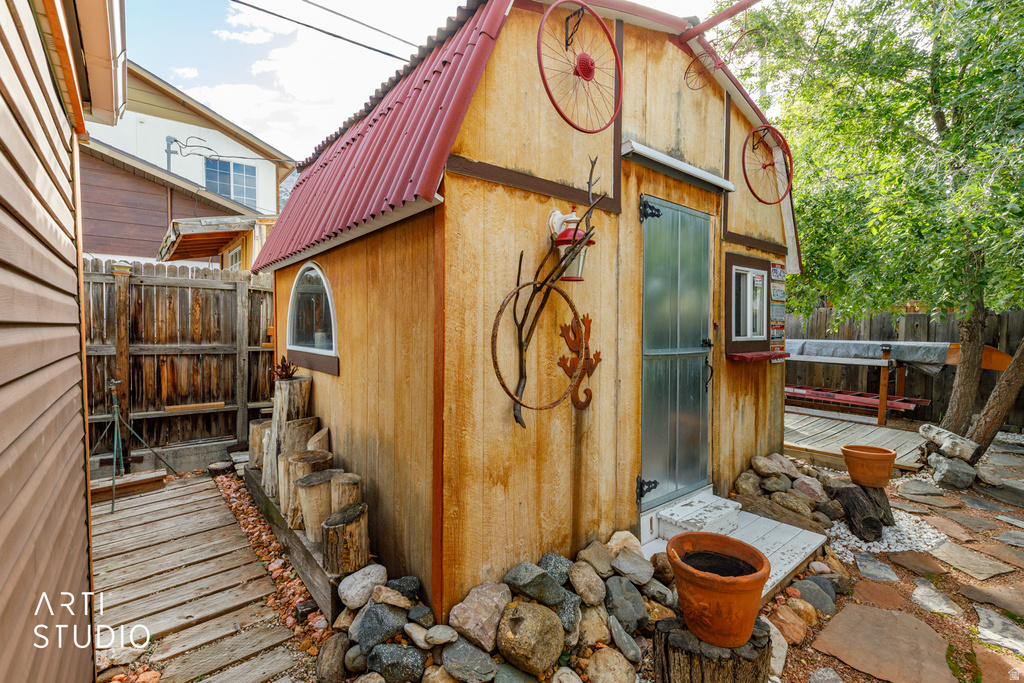 725 E 1300 N Ogden, UT 84404