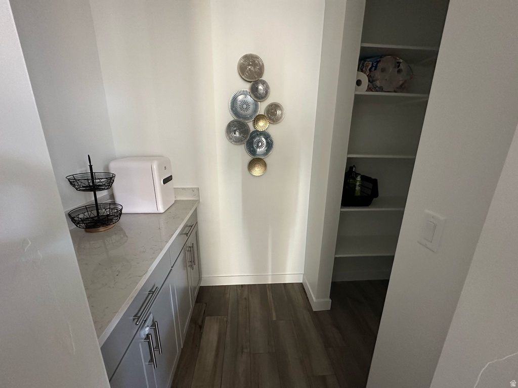 3181 S HICKORY ST Saratoga Springs, UT 84045