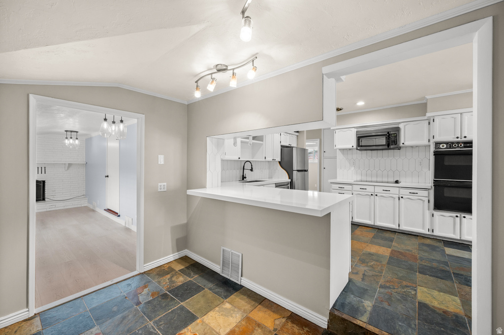 1169 N CAPISTRANO DR Salt Lake City, UT 84116