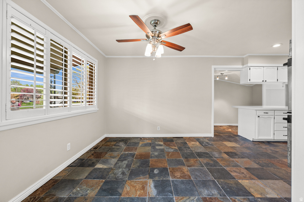 1169 N CAPISTRANO DR Salt Lake City, UT 84116