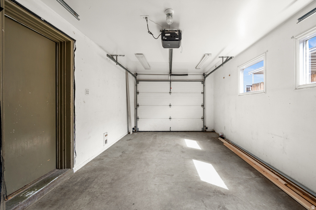 1169 N CAPISTRANO DR Salt Lake City, UT 84116