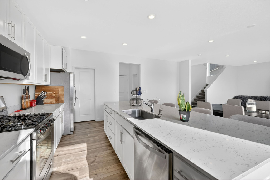 3483 N SPARROW LN Eagle Mountain, UT 84005