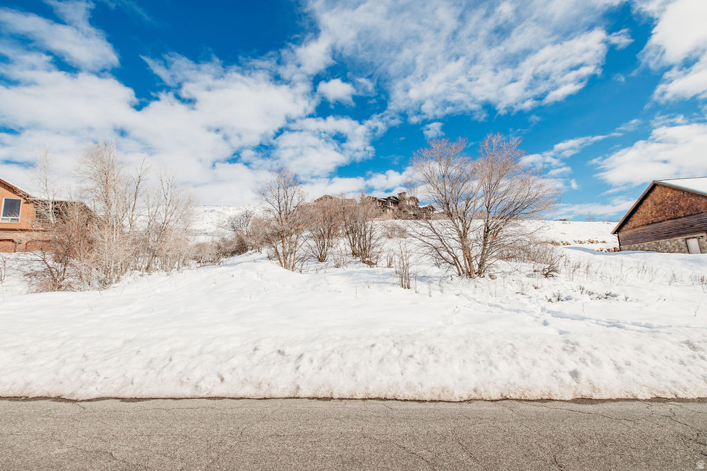 5576 E ELKHORN DR Eden, UT 84310