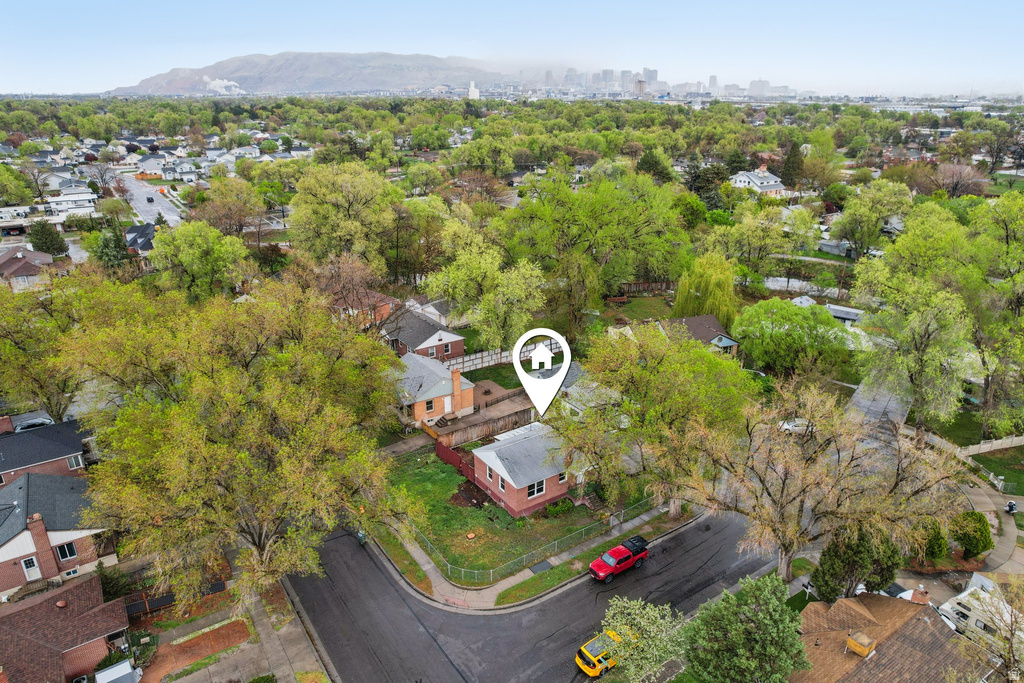 1379 S UTAHNA DR Salt Lake City, UT 84104