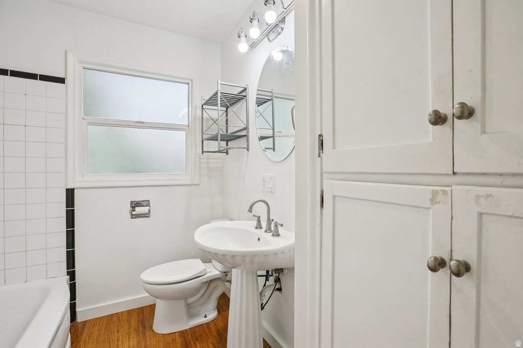 1379 S UTAHNA DR Salt Lake City, UT 84104