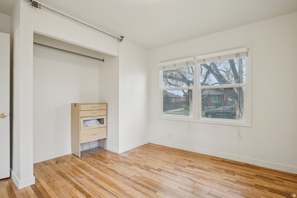 1379 S UTAHNA DR Salt Lake City, UT 84104