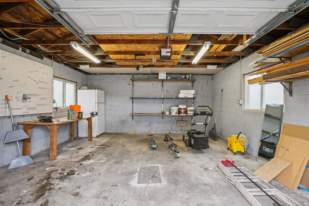 1379 S UTAHNA DR Salt Lake City, UT 84104