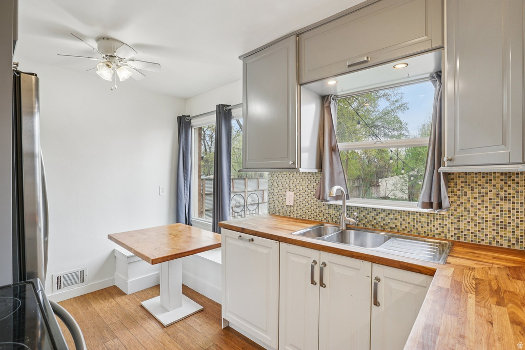 1379 S UTAHNA DR Salt Lake City, UT 84104