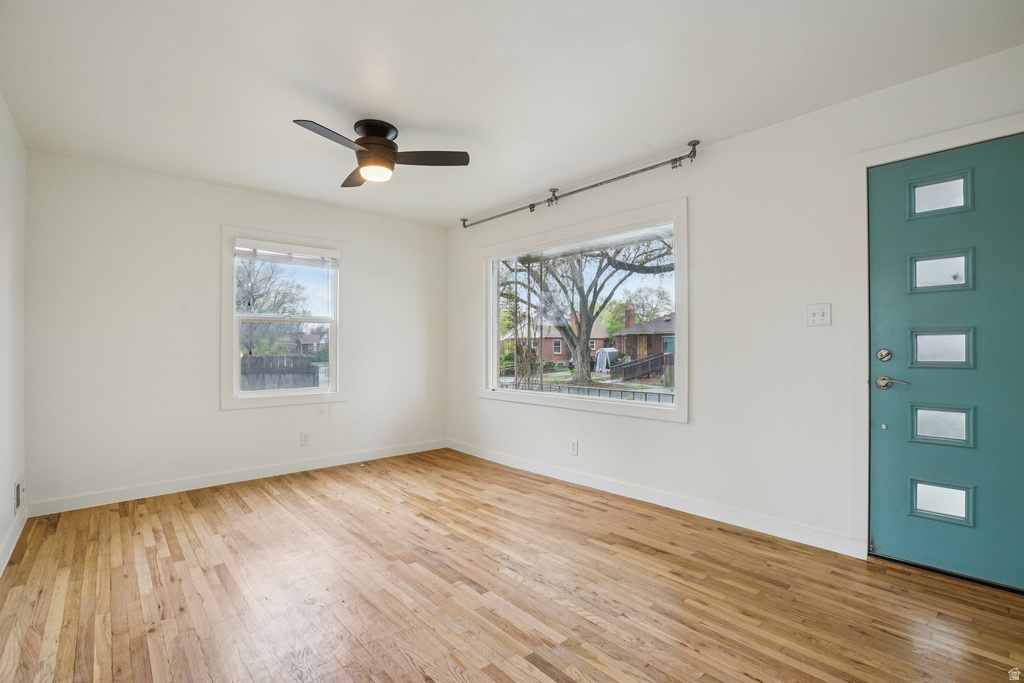 1379 S UTAHNA DR Salt Lake City, UT 84104