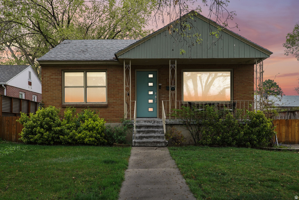 1379 S UTAHNA DR Salt Lake City, UT 84104