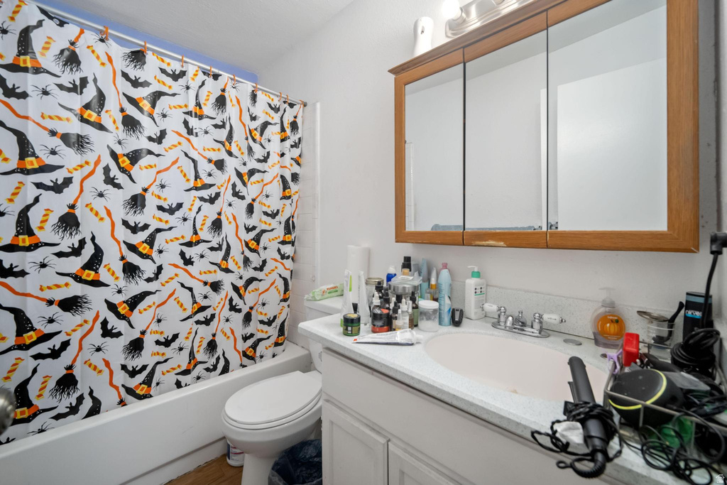 4438 S DEAN CIR West Valley City, UT 84120