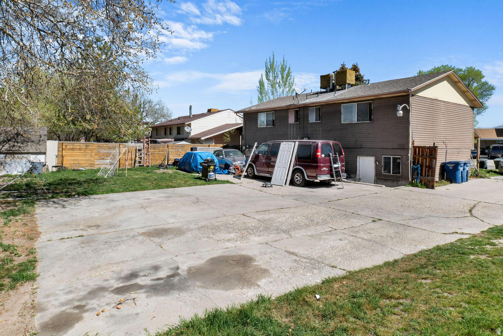 4438 S DEAN CIR West Valley City, UT 84120