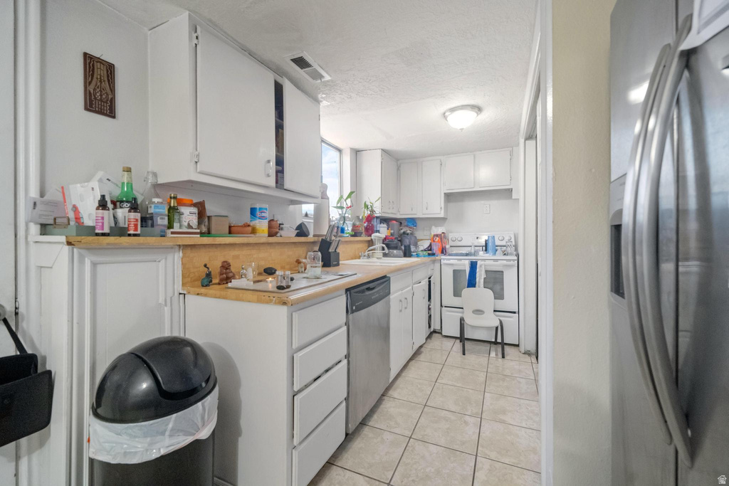 4438 S DEAN CIR West Valley City, UT 84120