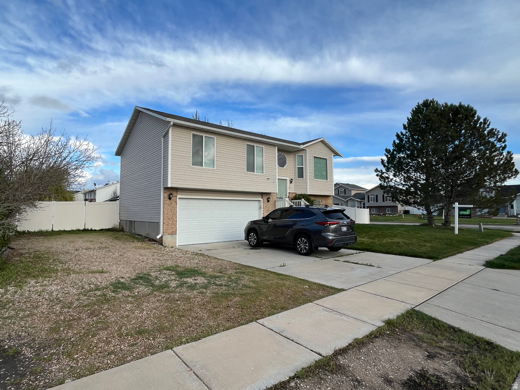 4990 S 4075 W Roy, UT 84067