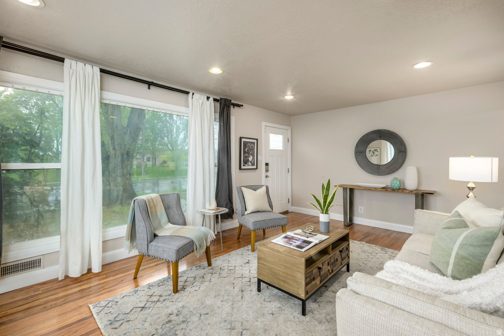 1011 S EMERY ST Salt Lake City, UT 84104