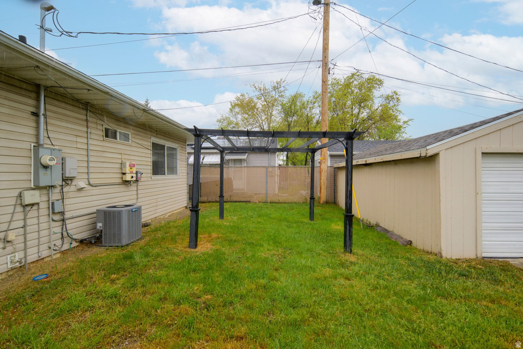 1011 S EMERY ST Salt Lake City, UT 84104