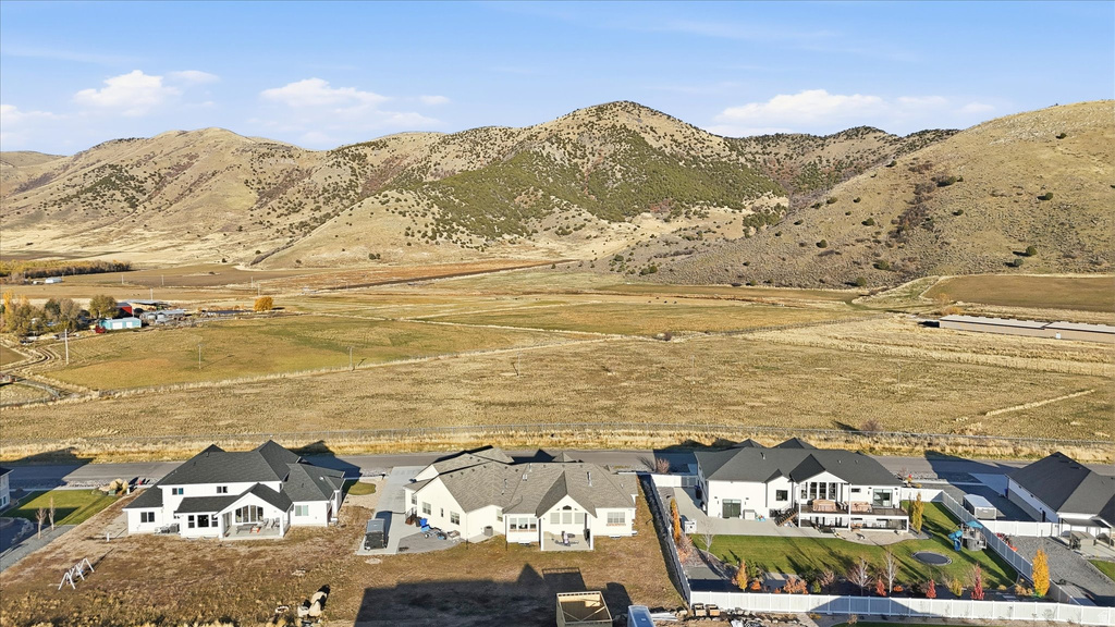 534 E FISH HATCHERY RD Mantua, UT 84324