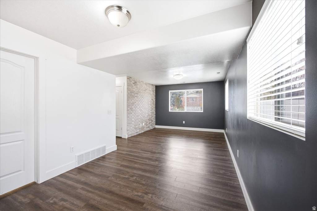 1282 N 25 E Layton, UT 84041