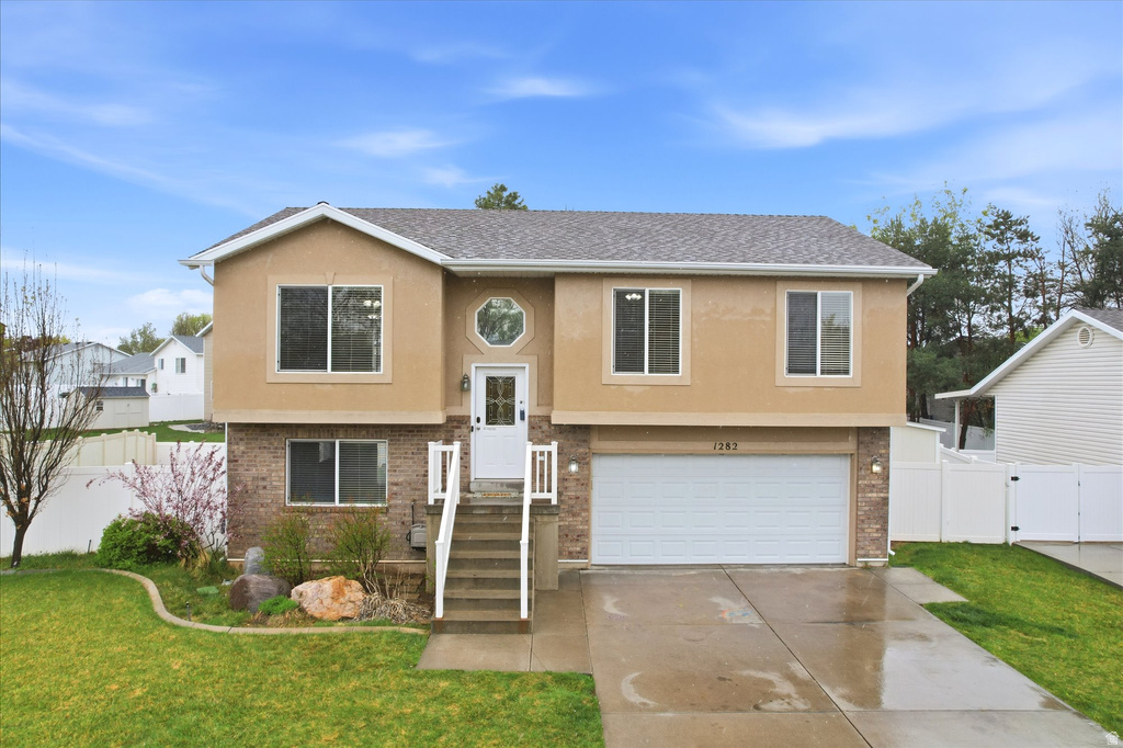 1282 N 25 E Layton, UT 84041