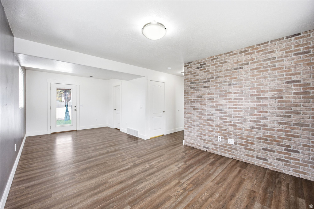 1282 N 25 E Layton, UT 84041