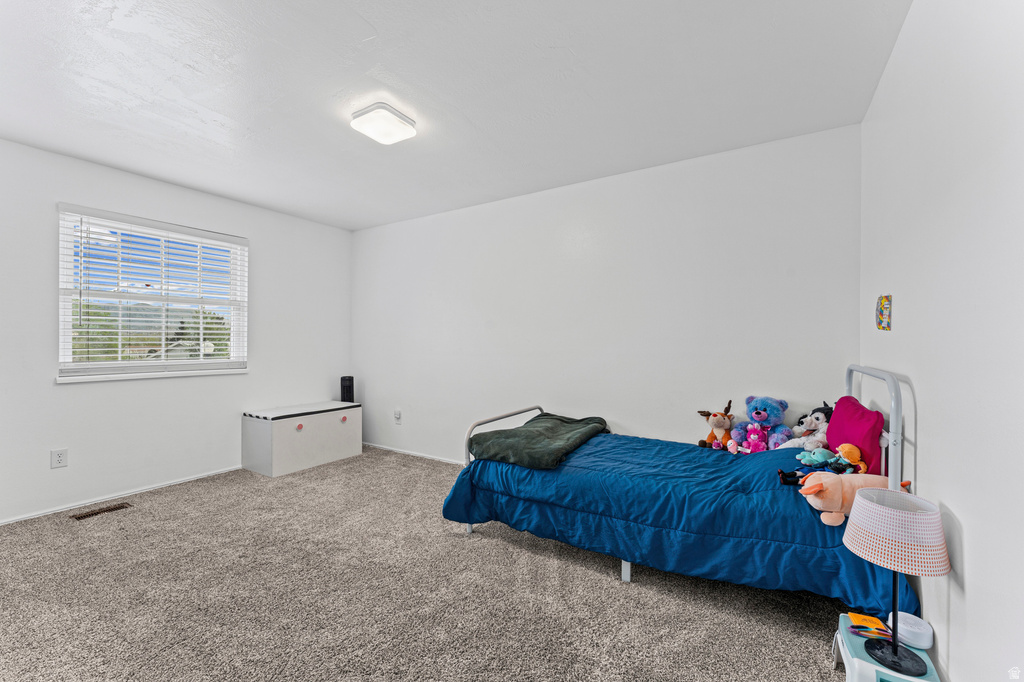 1253 E MEADOW RIDGE RD Sandy, UT 84094